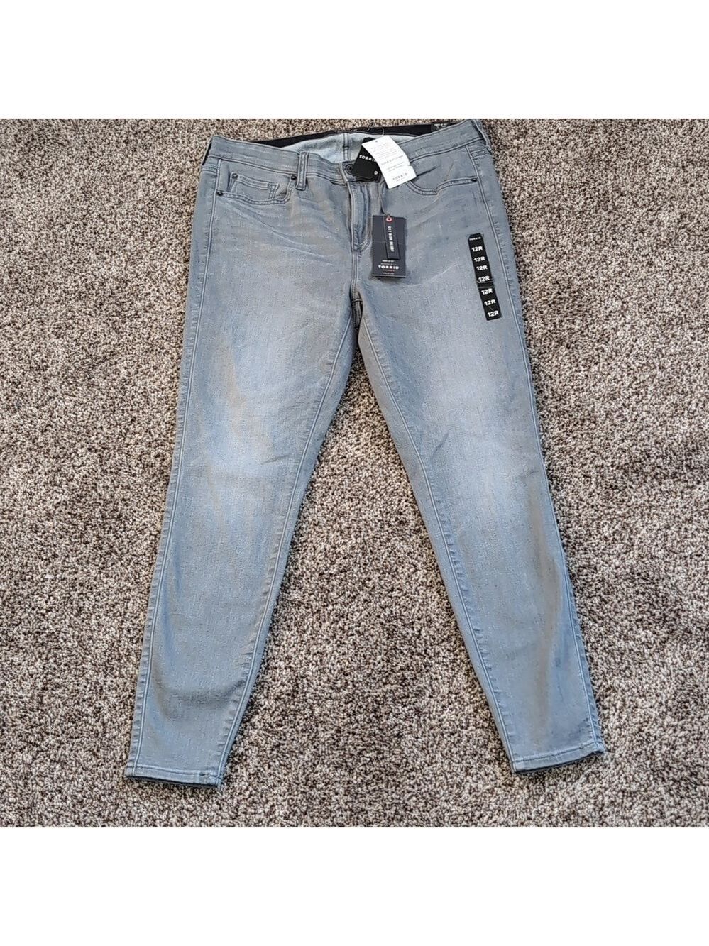 Torrid Sky High Skinny Premium Stretch NEW Gray Size 12R